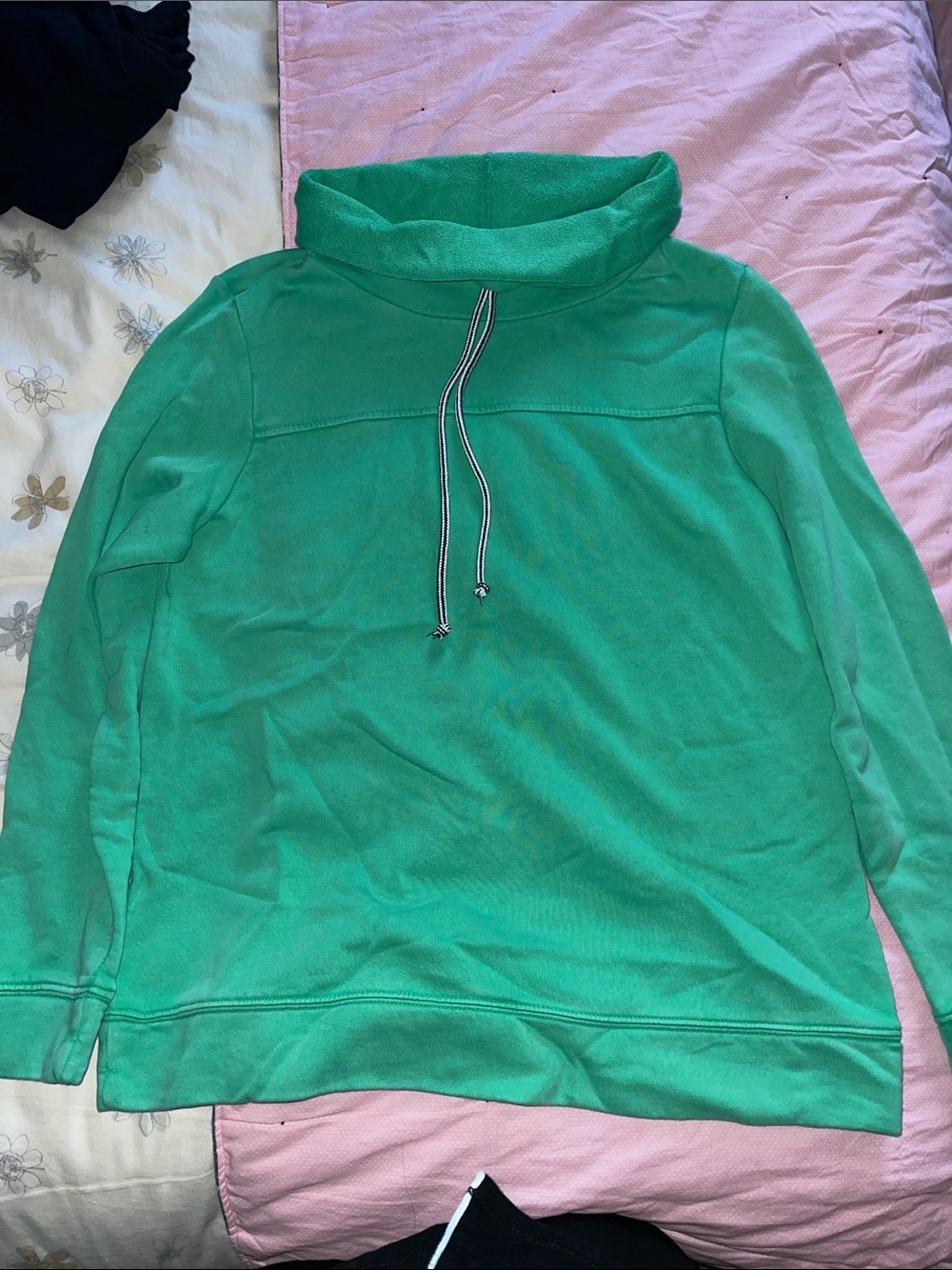Women's Green Funnel Neck Sweater - Lightweight Pullover